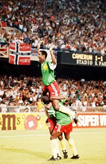 Images Dated 1st July 1990: World Cup 1990 Quarter final England 3 Cameroon 2 at Naples