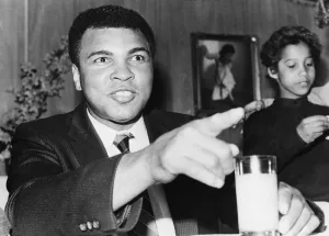 The Greatest Gallery: Former World Heavy Weight Champion Muhammad Ali in the UK. 20th September 1984