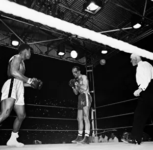 World heavyweight title fight between American champion Muhammad Ali World heavyweight title fight between American champion Muhammad Ali
