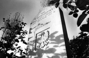 World War Two - Second World War - The grave of Polish airman Makomaski in a Castletown World War Two - Second World War - The grave of Polish airman Makomaski in a Castletown