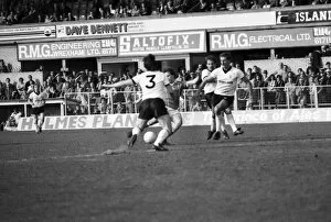 Images Dated 17th April 1982: Wrexham 0 v. Barnsley 0. April 1982 MF06-34-009 Local Caption Division 2 Football