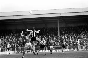 00260 Gallery: Wrexham 0 v. Newcastle 0. Division Two Football. January 1981 MF01-09-043