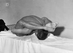 Yoga: The Tortoise Posture improves the flexibility of limbs Yoga: The Tortoise Posture improves the flexibility of limbs