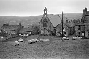 Images Dated 24th October 1982: Yorkshire Dales, Sunday 24th October 1982. Richmond, Swaledale, North Yorkshire DL11 6SN