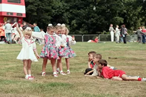 Images Dated 27th July 1996: Young children enjoy St Helens show. Sherdley Park, St Helen, Merseyside. 27th July 1996