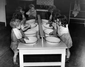 Young children learn to wash & clean themselves 5th November 1943 Young children learn to wash & clean themselves 5th November 1943
