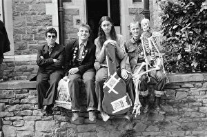 Television Collection: The Young Ones during filming in Bristol. Starring Christopher Ryan as Mike
