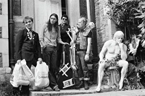 1982 Collection: The Young Ones filming on location in Bristol. Starring Rik Mayall as Rick