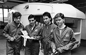 Images Dated 27th January 1988: Youngsters are completing the finishing touches to the conversion of the 20 year old