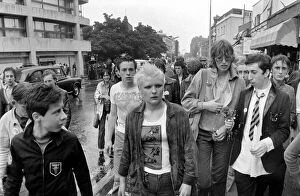 Images Dated 6th August 1977: Youth Culture / Music / Police / Street scenes.'Punk Rock'. August 1977 77-04262-012