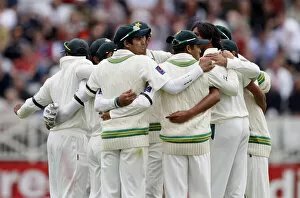 Pakistan Group Huddle