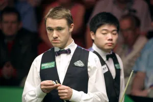 Hendry Gallery: Stephen Hendry & Ding Junhui
