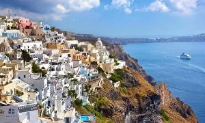 Images Dated 16th June 2011: Thira Town (capital city of Santorini), village situated on the cliff, Santorini Island, Cyclades