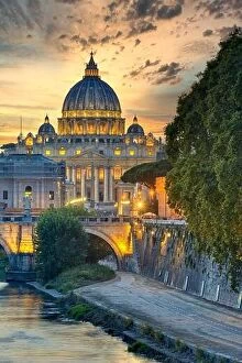 Pietro Collection: Wonderful view of St Peter Cathedral, Rome, Italy. Sunset light