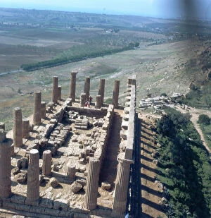 Greece Collection: Agrigento: aerial view of the archaelogical site; ruins of the Giunone Lacinia temple