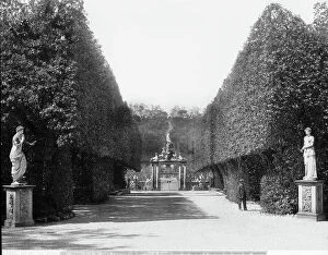 Images Dated 25th September 2008: The entrance of the Isolotto, Boboli Gardens, Florence