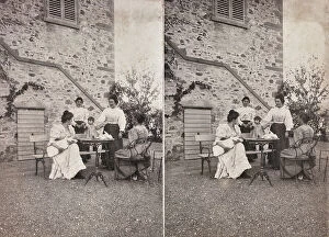 Park Bench Collection: Group of women and children in front of the villa 'Il Casale' of Tito Conti in Greve in Chianti