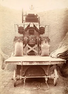 Industrial machine for packaging coal