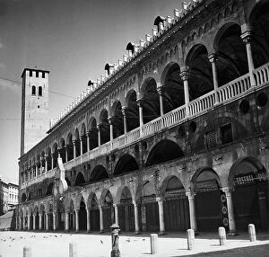 Images Dated 9th September 2014: Palazzo della Ragione in Padua