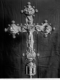Images Dated 27th April 2009: Processional cross of the Chiesa di Santa Maria Maggiore a Guardiagrele, Chieti
