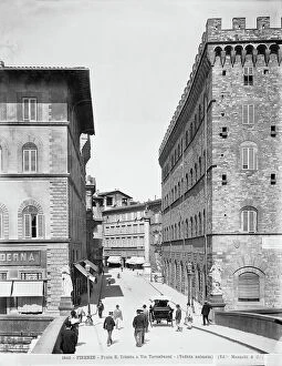 Images Dated 13th November 2014: View with people of the Santa Trinita Bridge and the street Via Tornabuoi