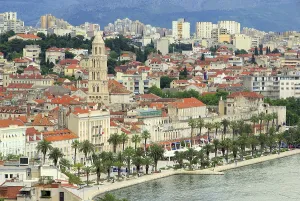 Mediterranean Sea View Homes Prints: Split