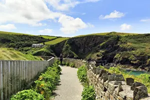 Port Isaac Prints: Coastal Trail Print, South West Coast Path, Cornwall