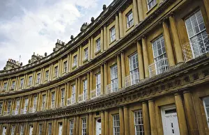 Prints of Curved terrace of Georgian Town houses in The Circus, Bath, England, United Kingdom Bath Prints: Curved Georgian Town House Print, The Circus, Bath