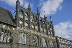 New Chamber, City Hall, Market
