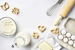 Kitchen Utensils Prints: Objects and ingredients for baking