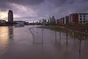 Frankfurt Flooding Prints: After persistent rainfall