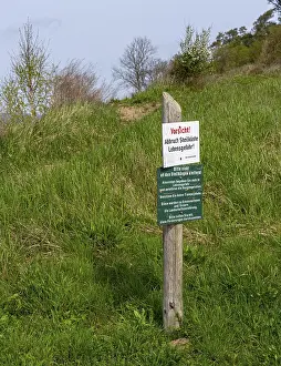 Coastal Area Conservation Prints: Signpost on the cliffs of Alt-Reddevitz