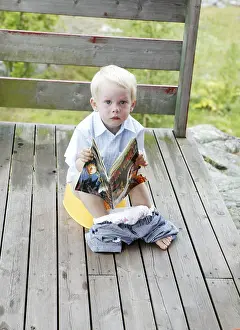 Children Prints: Small Boy Peeing Print