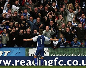 Images Dated 12th November 2006: Kevin Doyle celebrates his goal