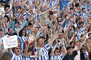 Images Dated 14th November 2006: Swindon (a) Play-off semi-final 2003-04
